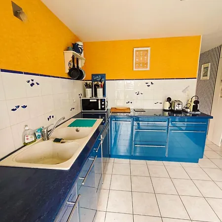 L'ecume Des Jours Сasa de vacaciones